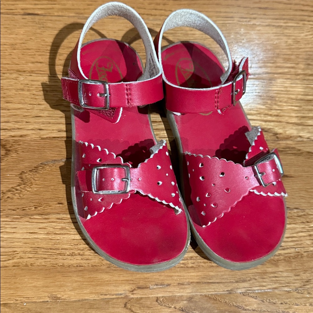 Girls FootMates Size 11 Red